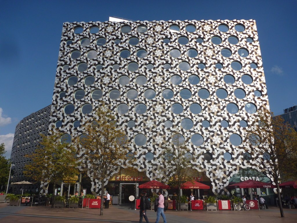 Ravensbourne University London campus